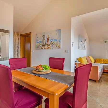 Apartment 1 Bedroom In Medulin